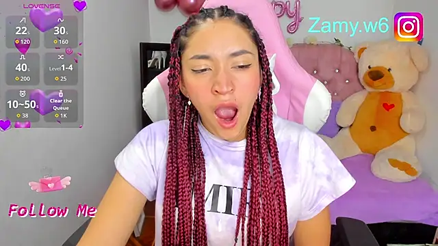 Snapshot of karla_cute01 chatting on 29, 9, 2025 karla cute01 online show from 29, 9, 2025