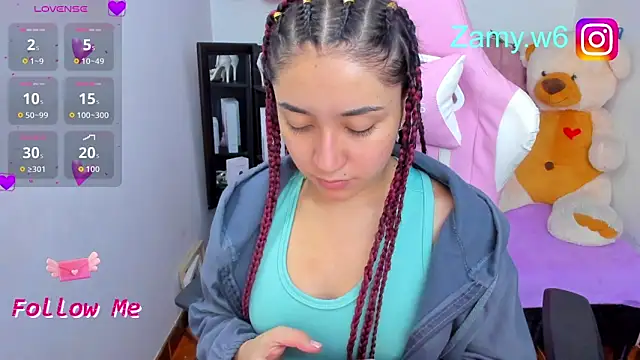 Snapshot of karla_cute01 chatting on 1, 10, 2025 karla cute01 online show from 1, 10, 2025