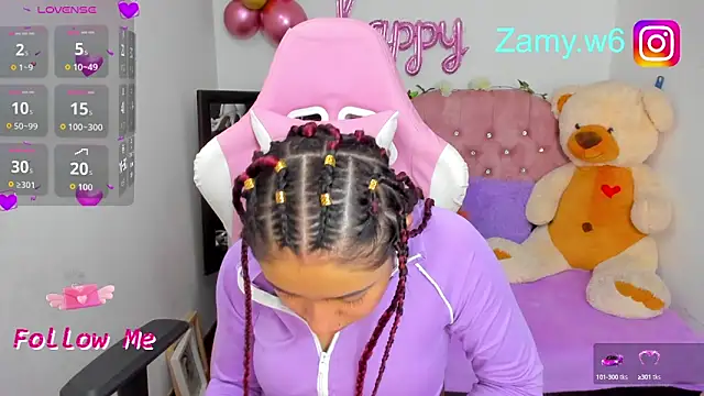 Snapshot of karla_cute01 chatting on 2, 10, 2025 karla cute01 online show from 2, 10, 2025