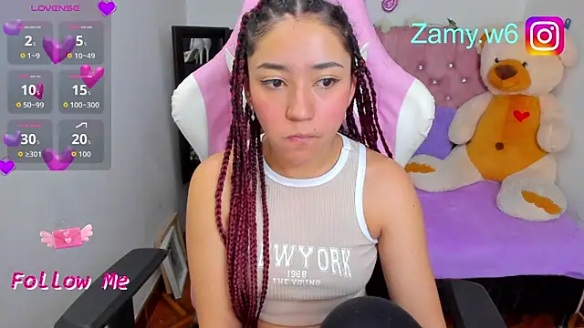 Snapshot of karla_cute01 chatting on 3, 10, 2025 karla cute01 online show from 3, 10, 2025