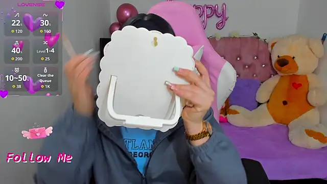 Snapshot of karla_cute01 chatting on 18, 10, 2025 karla cute01 online show from 18, 10, 2025