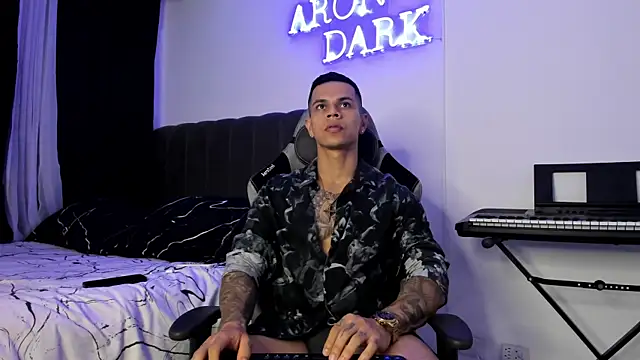 Aron Dark online show from 24, 12, 2024