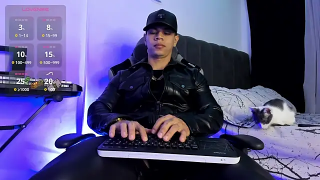 Aron Dark online show from 18, 3, 2025