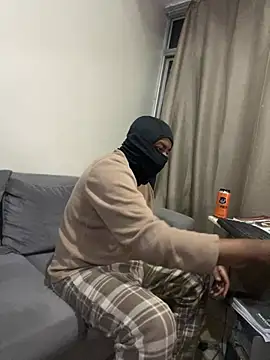 jaytee198610 online show from 15, 4, 2026