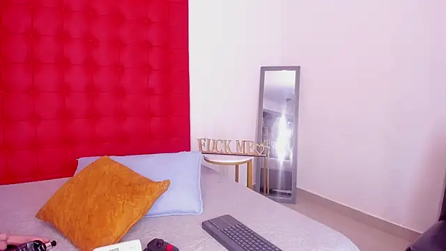 Daliana Beck online show from 5, 10, 2025