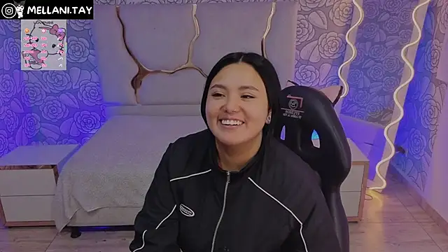 Snapshot of Mellani_tay chatting on 29, 11, 2025 Mellani tay online show from 29, 11, 2025