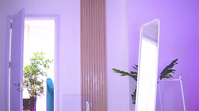 LovingBlondie online show from 12, 3, 2025