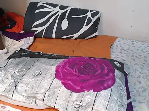 Snapshot of trina_kay chatting on 17, 3, 2025 trina kay online show from 17, 3, 2025