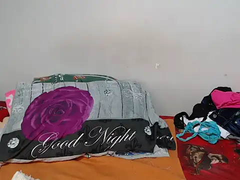 Snapshot of trina_kay chatting on 2, 11, 2025 trina kay online show from 2, 11, 2025