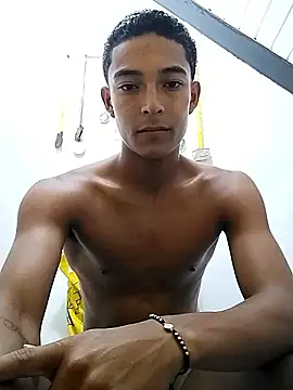 Snapshot of Demiansteven2 chatting on 4, 12, 2024 Demiansteven2 online show from 4, 12, 2024