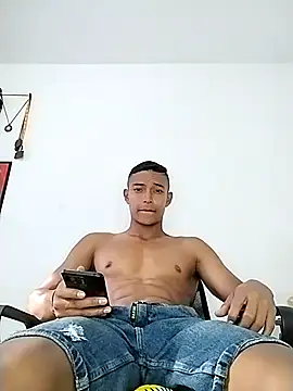 Snapshot of Demiansteven2 chatting on 8, 9, 2025 Demiansteven2 online show from 8, 9, 2025