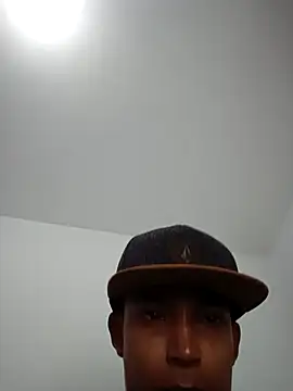 Snapshot of Demiansteven2 chatting on 24, 9, 2025 Demiansteven2 online show from 24, 9, 2025