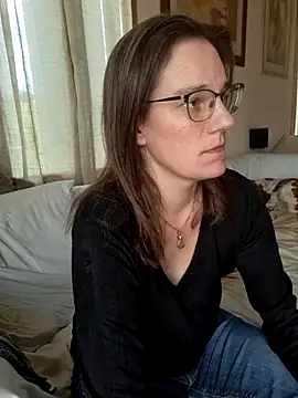 SpiceLea online show from 30, 1, 2025