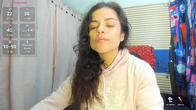 Snapshot of rosse_2504 chatting on 17, 7, 2026 rosse 2504 online show from 17, 7, 2026