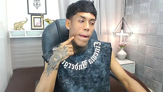 Alan Cute18 online show from 22, 2, 2026