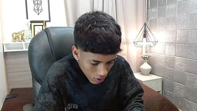 Alan Cute18 online show from 2, 3, 2026