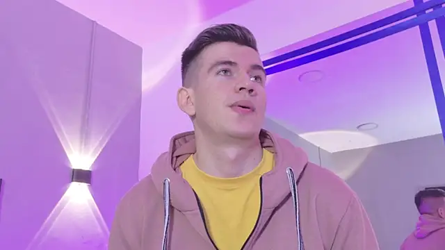 MikaelSlow online show from 9, 4, 2026