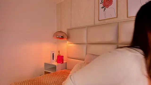 Aily Yozuko online show from 30, 10, 2025