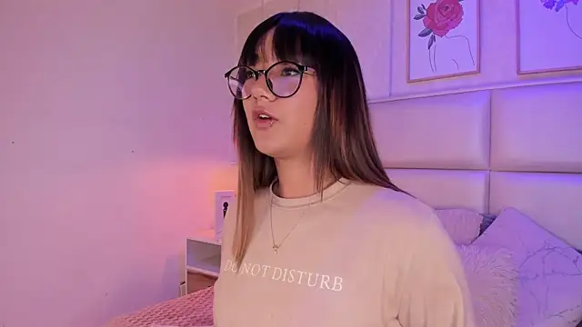 Aily Yozuko online show from 11, 2, 2026