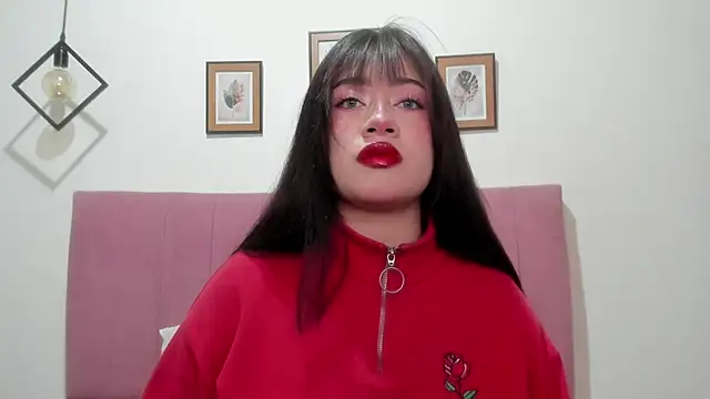 GENNESIS LOVE online show from 4, 11, 2025