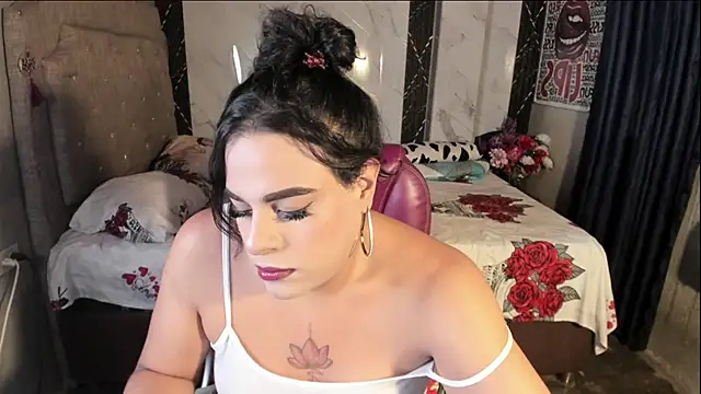 Snapshot of tattys_sexy chatting on 16, 6, 2026 tattys sexy online show from 16, 6, 2026