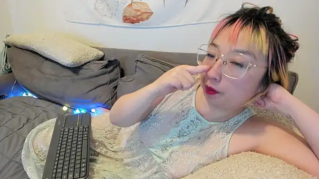 luxgray online show from 25, 12, 2024