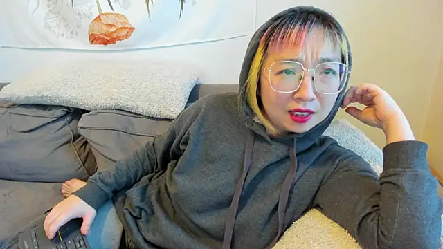 luxgray online show from 30, 1, 2025