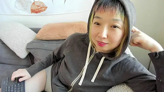 luxgray online show from 26, 2, 2025