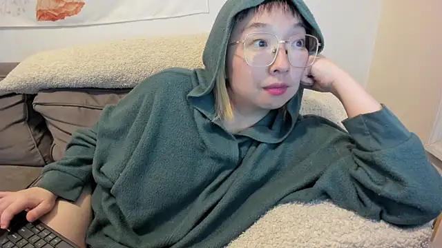 luxgray online show from 5, 3, 2025