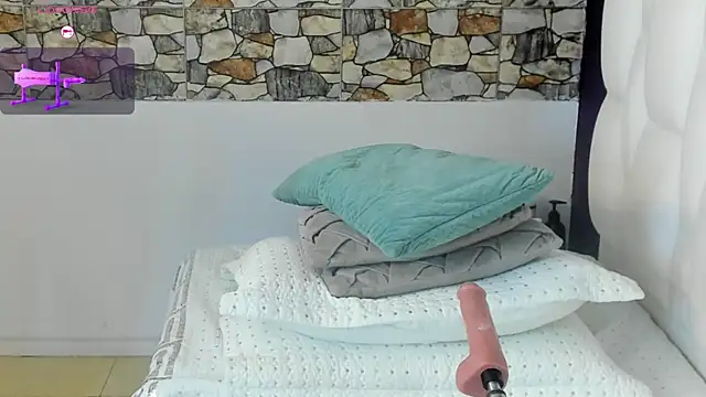 brithanyadams23 online show from 28, 9, 2025