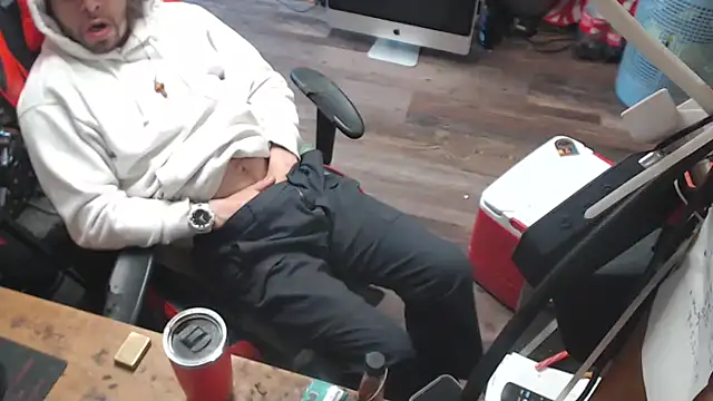 tongueispowerr6d9 online show from 12, 4, 2026