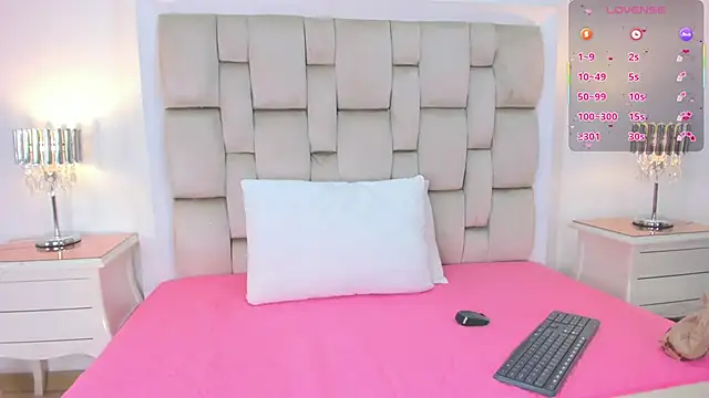 Roma  love online show from 13, 11, 2025