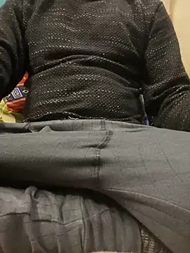 Snapshot of dreamy_lusty01 chatting on 11, 3, 2025 dreamy lusty01 online show from 11, 3, 2025