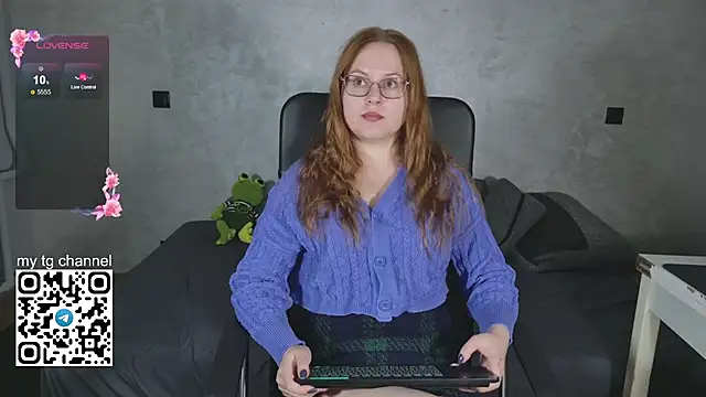 Snapshot of Lila_Pitt chatting on 25, 9, 2025 Lila Pitt online show from 25, 9, 2025