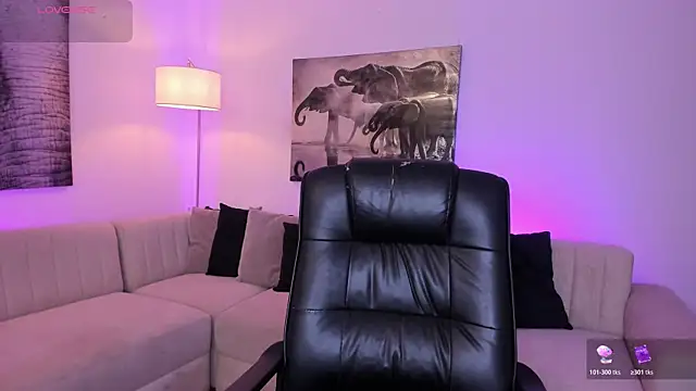 Snapshot of alaia7h chatting on 6, 1, 2026 alaia7h online show from 6, 1, 2026