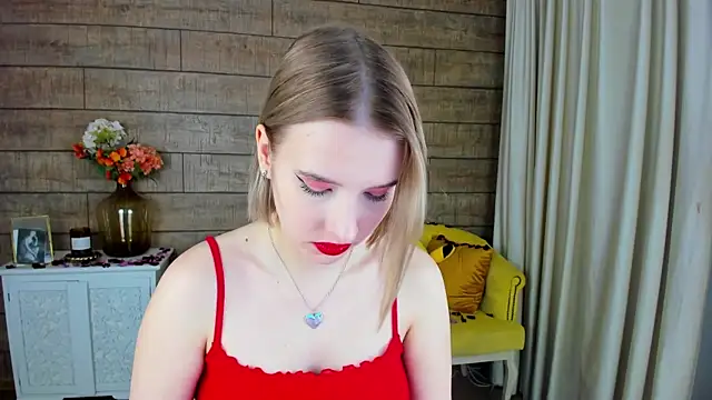 LiliLinn online show from 14, 2, 2025