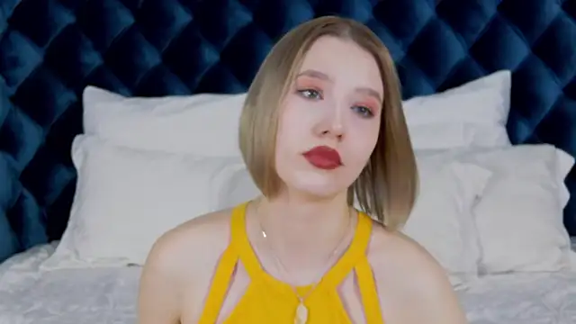 LiliLinn online show from 21, 2, 2025