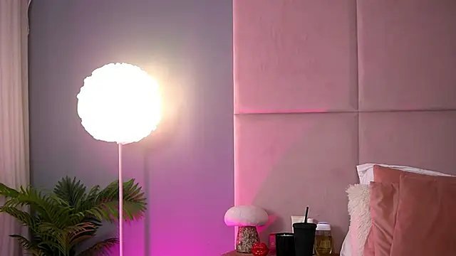 AlmaLuv online show from 13, 2, 2026