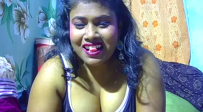 Snapshot of sexy_roma chatting on 9, 1, 2025 sexy roma online show from 9, 1, 2025