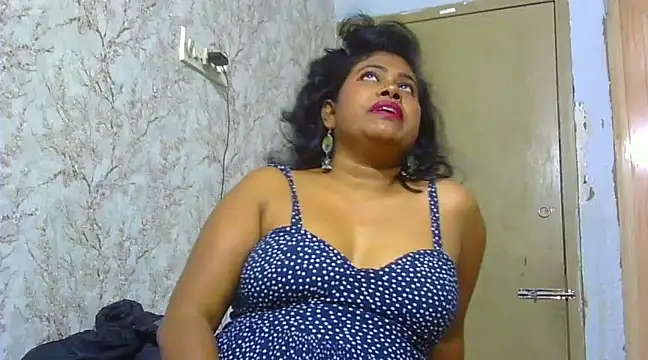 Snapshot of sexy_roma chatting on 14, 1, 2025 sexy roma online show from 14, 1, 2025