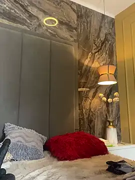 ElaEndez  online show from 4, 12, 2024