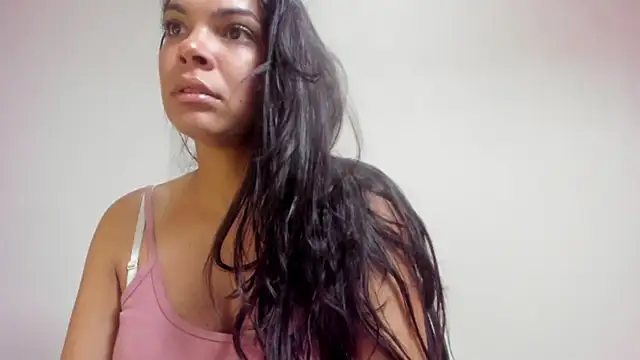 Snapshot of Sweetdreamses_ chatting on 25, 2, 2025 Sweetdreamses online show from 25, 2, 2025