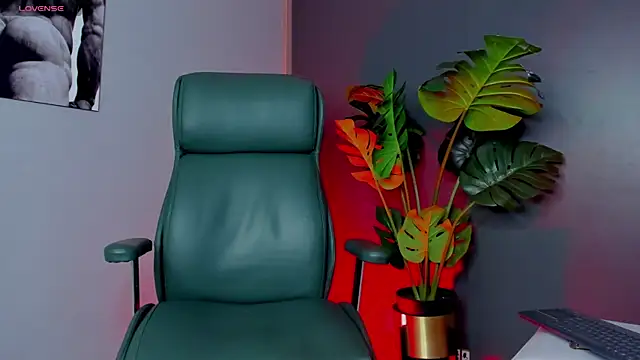 noah crux online show from 30, 3, 2026