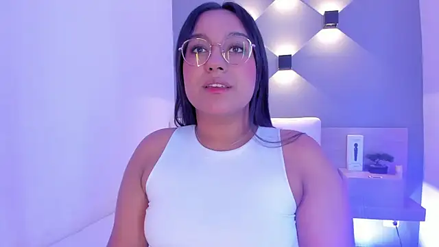 ellamontoya online show from 28, 1, 2025