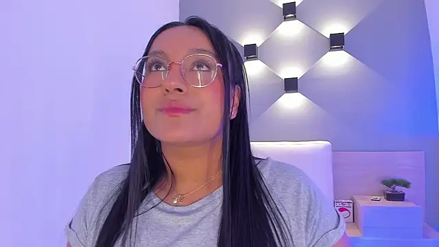 ellamontoya online show from 11, 2, 2025