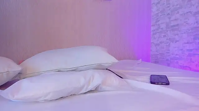 ellamontoya online show from 14, 2, 2025