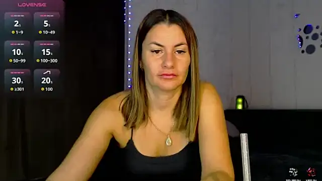 Snapshot of SuchAngel_ chatting on 29, 10, 2025 SuchAngel online show from 29, 10, 2025