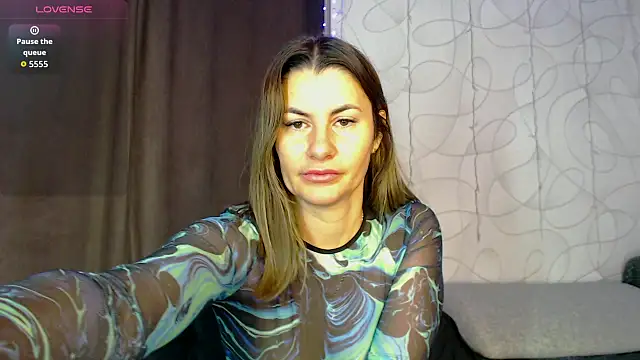 Snapshot of SuchAngel_ chatting on 4, 11, 2025 SuchAngel online show from 4, 11, 2025