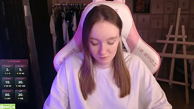 MoonlishSiren online show from 15, 3, 2025