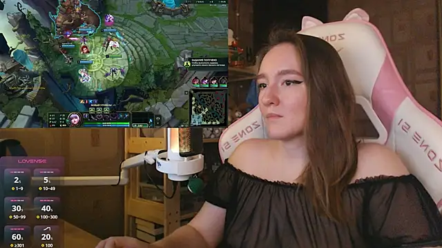 MoonlishSiren online show from 22, 7, 2026